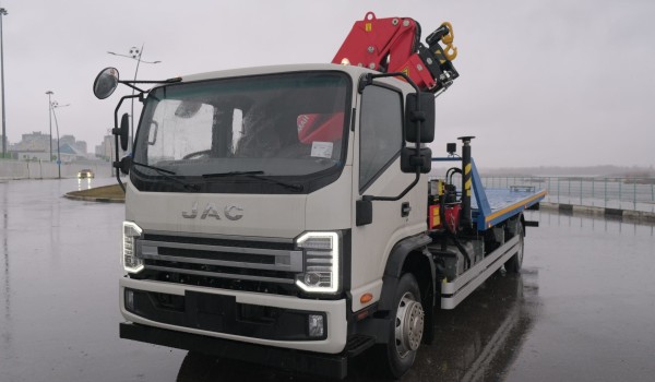 Эвакуатор JAC N120X со сдвижной платформой и КМУ ИНМАН ИМ95. Фото 1